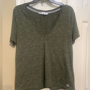 Victoria's Secret sport active tshirt large